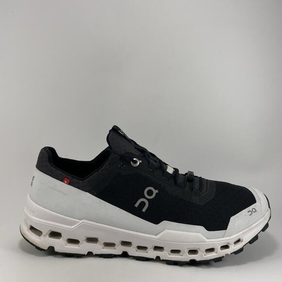 On Cloud Cloudultra Trail Running Shoes Mens Size 10.5 Black White Athletic - Picture 1 of 9